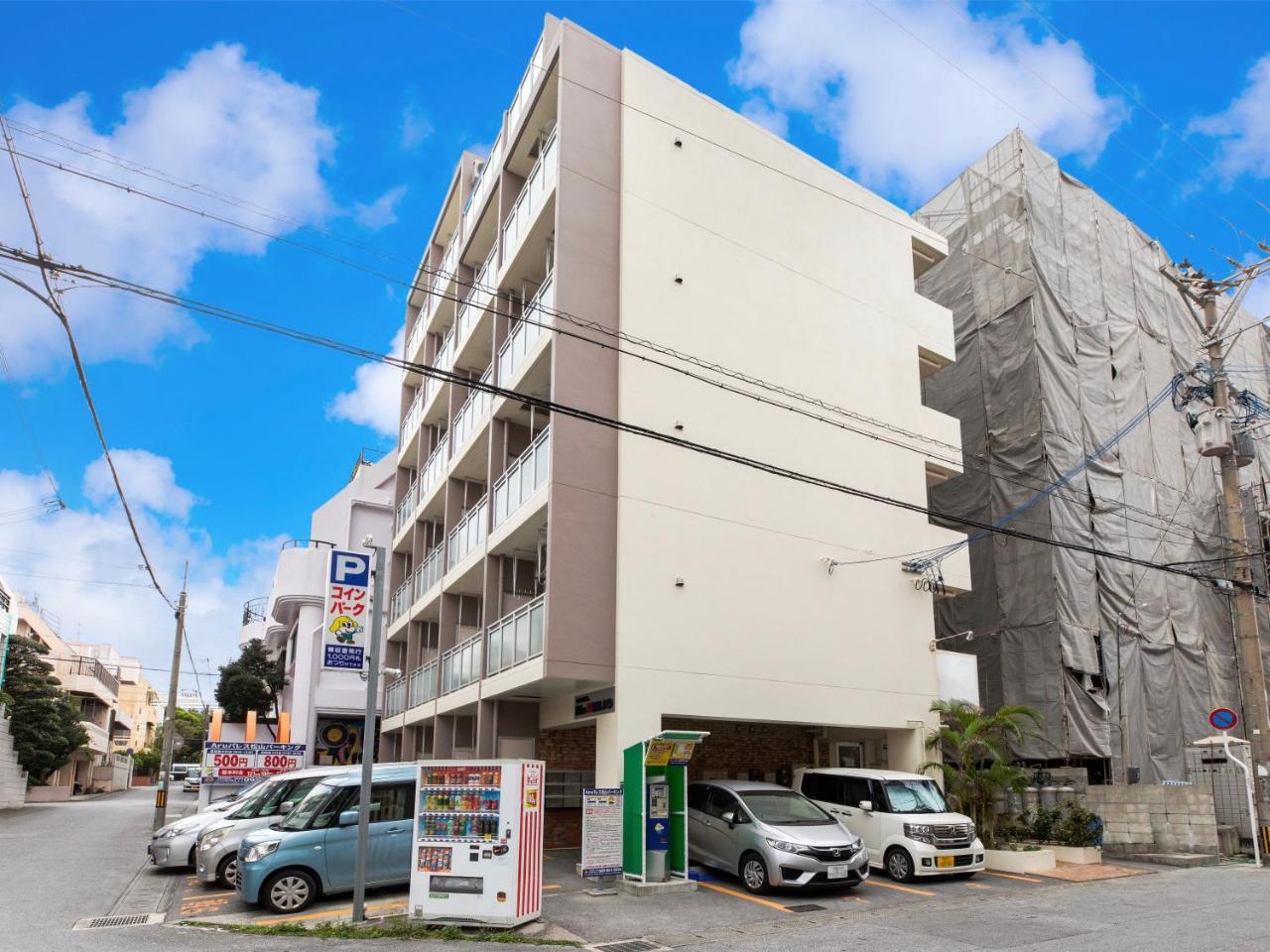 Aparthotel Mr.Kinjo In Kume Naha Exteriér fotografie